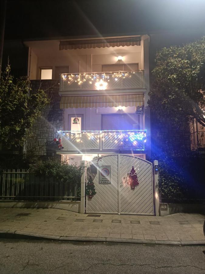 Il Don Minzoni 98 "Casa Vacanze" Lido di Camaiore Eksteriør bilde